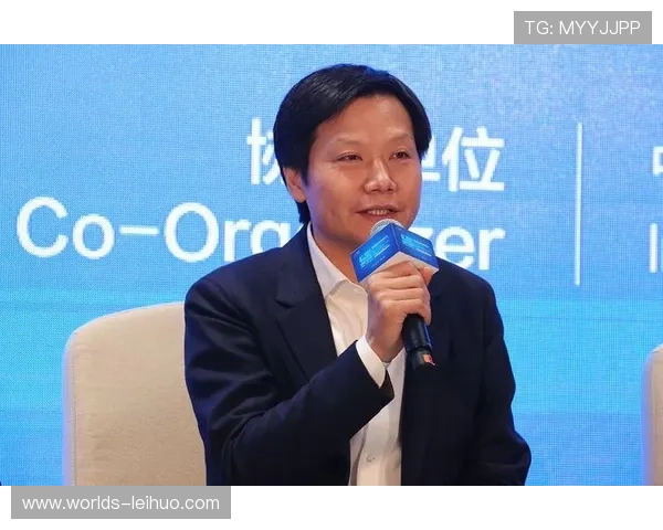 哈比布数字产品开发尝试：退役选手商业模式拓展新路径