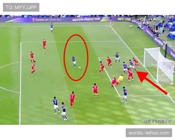 争议聚焦：弗赖堡进球因疑似越位被VAR长时间复核后取消